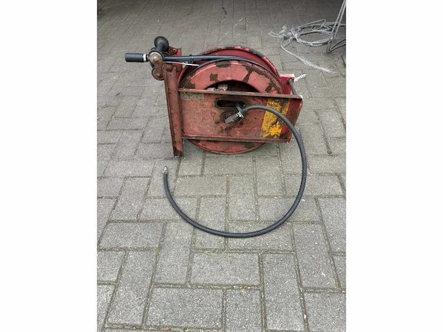Staalhaspel rubber luchtslang 10 meter - afbeelding 2 van  2
