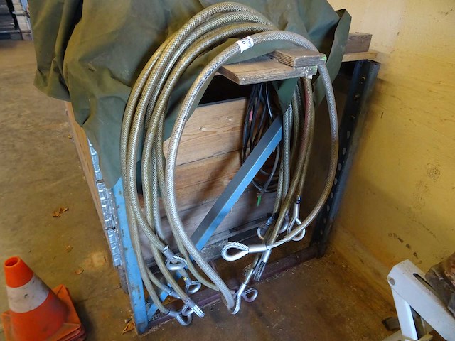 Staalkabel (8x) - afbeelding 1 van  1
