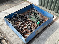 Staalkabel met stalen bak - afbeelding 2 van  2