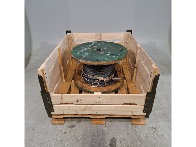 Staalkabel op haspel - afbeelding 1 van  6