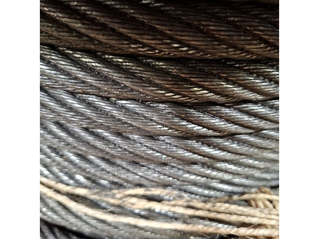 Staalkabel op haspel - afbeelding 4 van  6