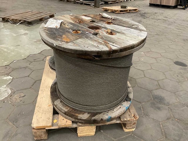 Staalkabel - afbeelding 4 van  4