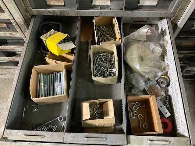 Staalmeubel kast (2x) - afbeelding 10 van  10