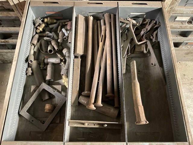 Staalmeubel kast (2x) - afbeelding 10 van  11