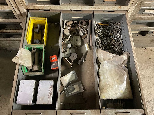 Staalmeubel kast (2x) - afbeelding 11 van  11