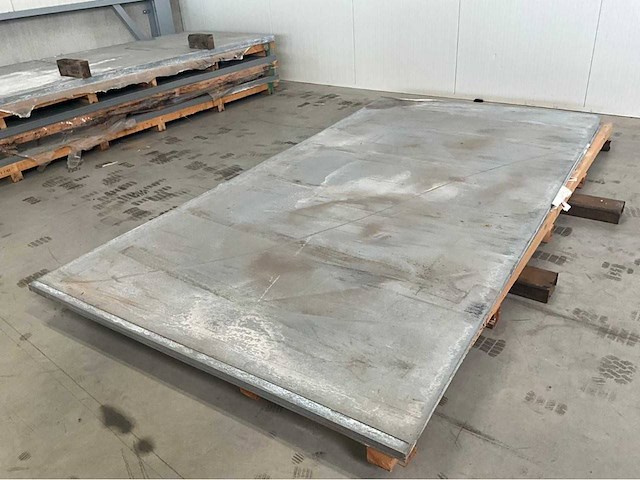 Staalplaten 34 stuks nieuw - afbeelding 1 van  1