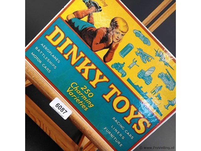 Staand dinky toys reclamebord - afbeelding 5 van  5