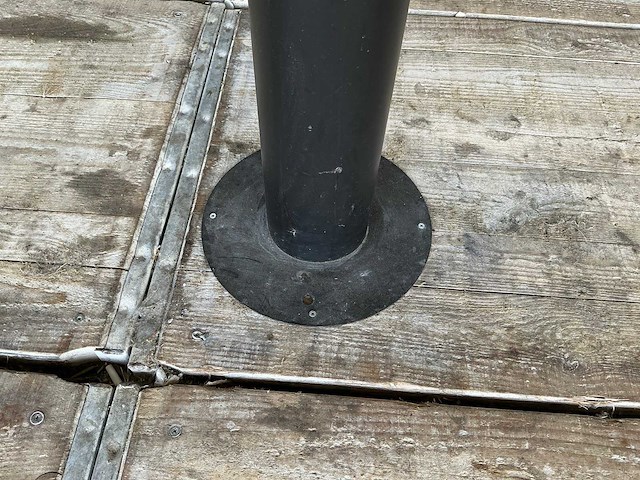 Staande asbak - afbeelding 5 van  5