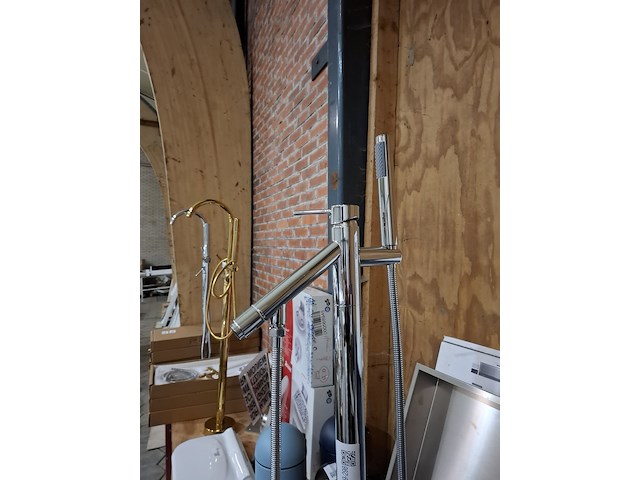 Staande badkraan chroom - afbeelding 2 van  6