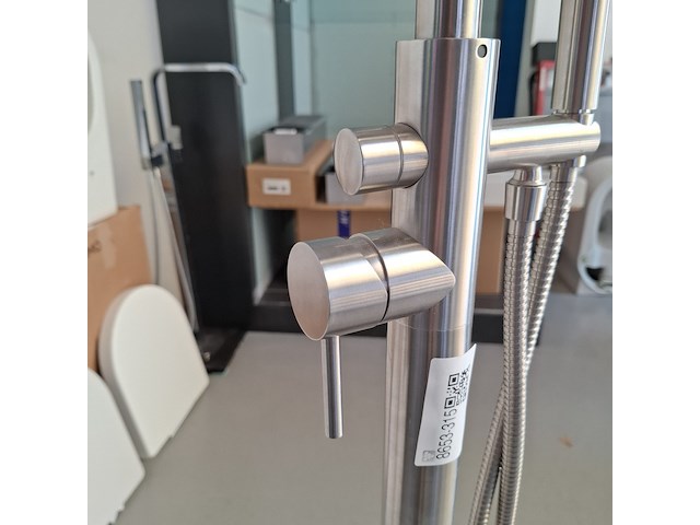 Staande badkraan rvs geborsteld - afbeelding 3 van  9