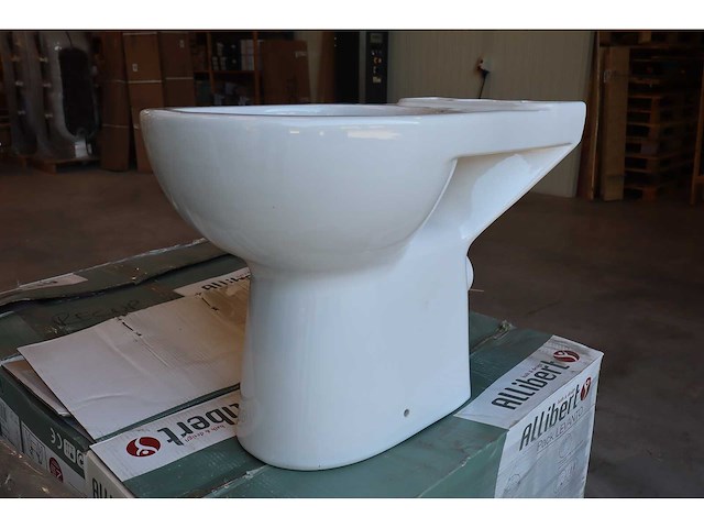 Staande closetpot - toiletpot los zonder reservoir (6x) - afbeelding 1 van  10