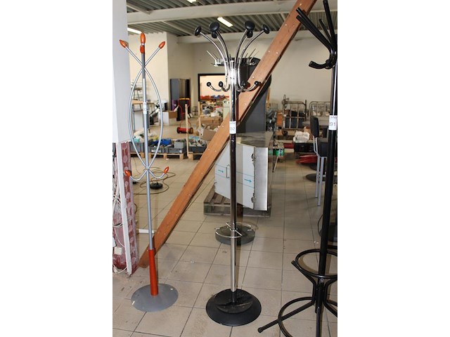 Staande kapstok hoogte 180 cm. - afbeelding 2 van  2