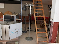 Staande kapstok hoogte 180 cm. - afbeelding 1 van  2