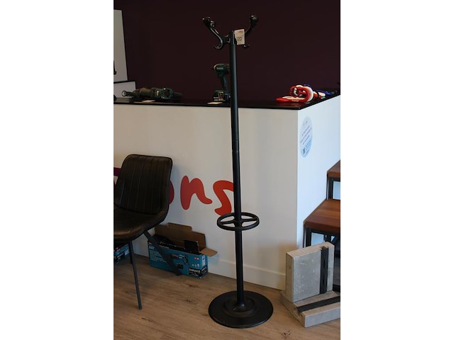 Staande kapstok met 4x 2 haken. hoogte 160 cm. - afbeelding 2 van  2