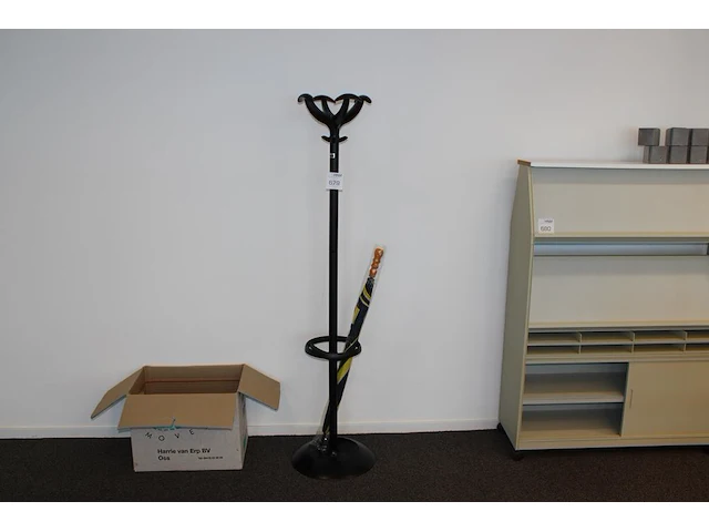 Staande kapstok met paraplufunctie. hoogte 166 cm - afbeelding 1 van  2