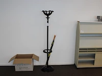 Staande kapstok met paraplufunctie. hoogte 166 cm