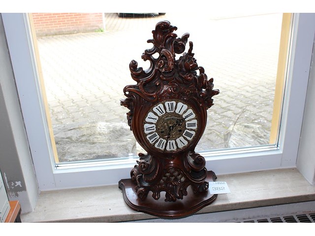 Staande klok. afmeting 35 x 54 cm. opknappertje. - afbeelding 1 van  2