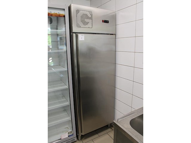 Staande koelkast goos, model gcp-701l, afm. 70 x 80 x 200 cm. - afbeelding 2 van  3