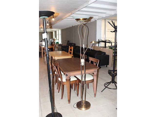 Staande lamp met leeslamp hoogte 180 cm. - afbeelding 2 van  2