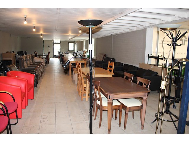 Staande lamp met leeslamp hoogte 180 cm. - afbeelding 1 van  2