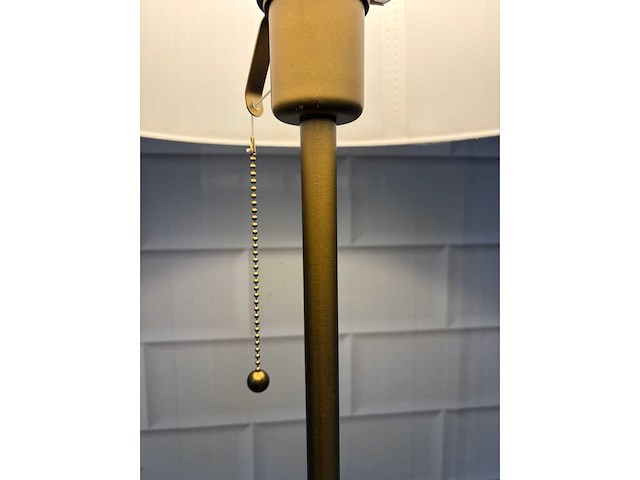 Staande lamp - afbeelding 5 van  5