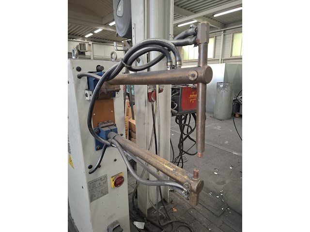Staande puntlasmachine costruzioni, zt28 - afbeelding 2 van  7