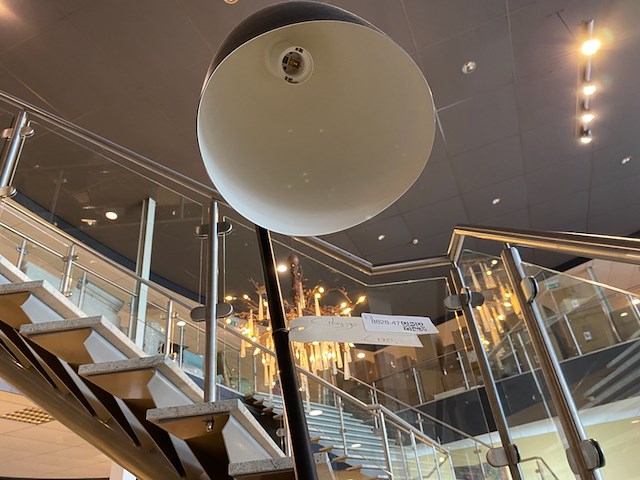 Staande schemerlamp, zwart - afbeelding 2 van  6
