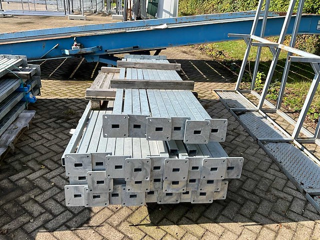 Staander verzinkt (2590mm) (45x) - afbeelding 3 van  6
