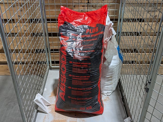 Stabilisatieblokken en absorptiekorrels, incl. rolcontainer - afbeelding 4 van  11