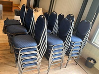 Stack chair (68x) - afbeelding 3 van  3