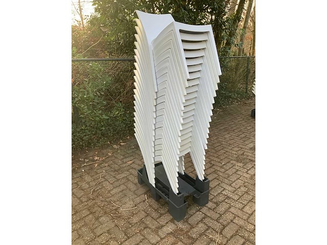 Stackchair june - restaurant chairs (20x) - afbeelding 2 van  5