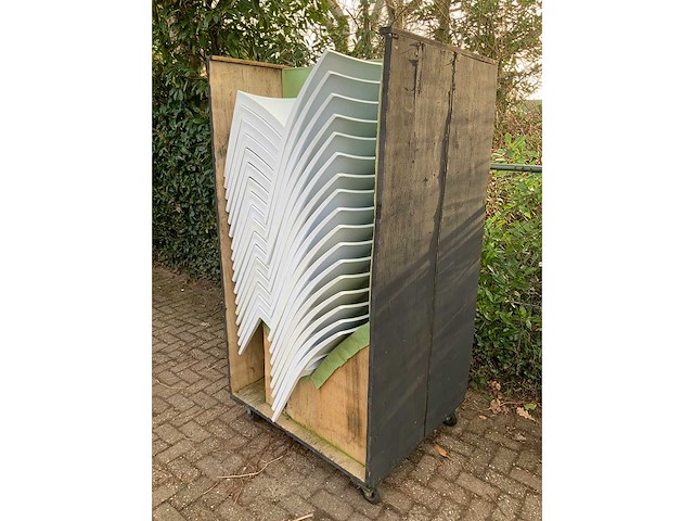 Stackchair june - restaurant chairs (34x) - afbeelding 4 van  7