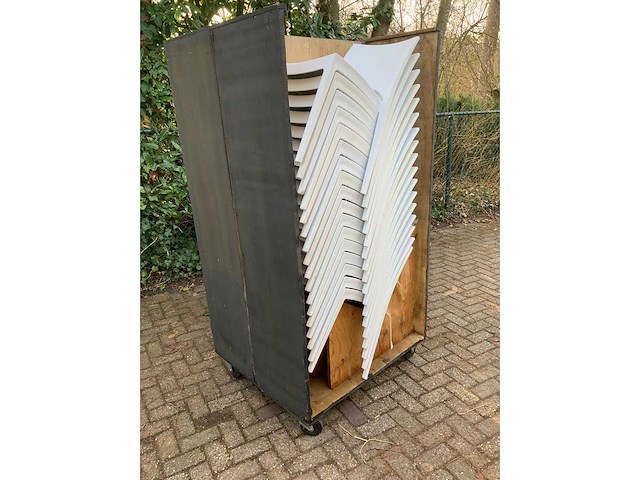 Stackchair june - restaurant chairs (34x) - afbeelding 4 van  7