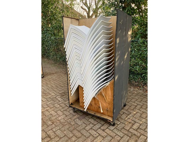 Stackchair june - restaurant chairs (34x) - afbeelding 5 van  7