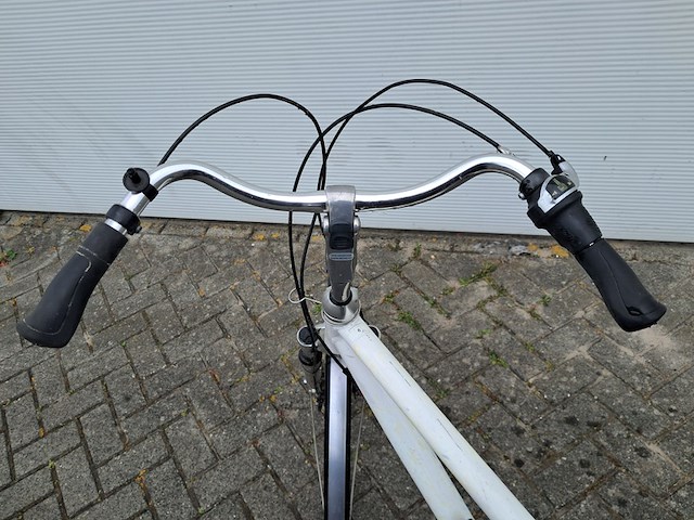 Stadsfiets, wit - afbeelding 3 van  13