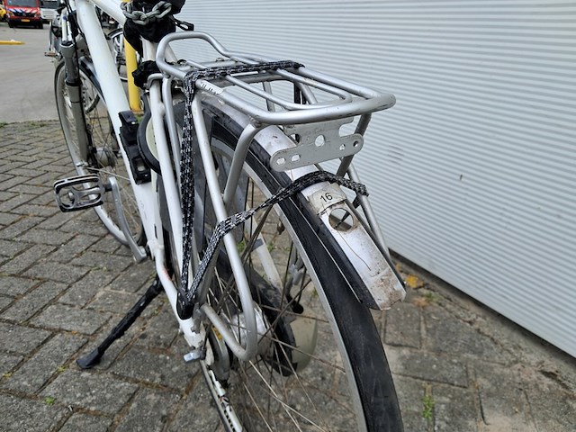 Stadsfiets, wit - afbeelding 10 van  13