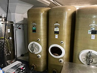 Staffelstein kunststof vergistingtank 2500liter (2x) - afbeelding 1 van  9