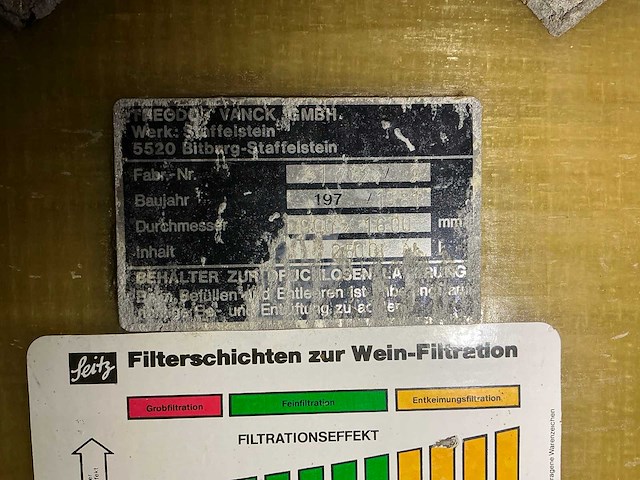 Staffelstein kunststof vergistingtank 2500liter (2x) - afbeelding 7 van  9