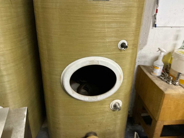 Staffelstein kunststof vergistingtank 3000liter (2x) - afbeelding 2 van  7