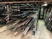 Stafmateriaal - afbeelding 3 van  5