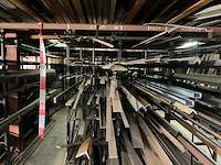 Stafmateriaal - afbeelding 5 van  5