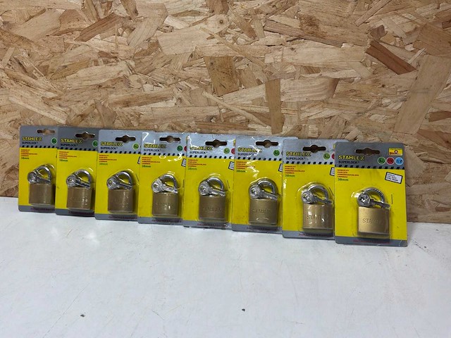 Stahlex hangslot met 3 sleutels - 38 mm - messing (8x) - afbeelding 3 van  6
