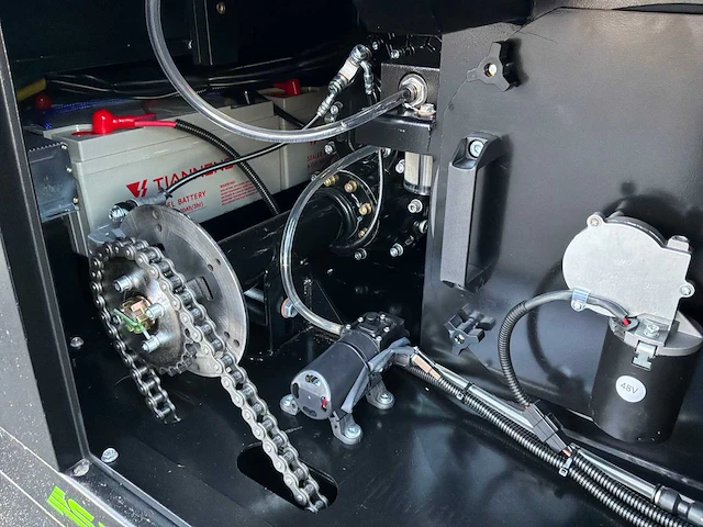 Stahlfest s150-50 zelfrijdende veegmachine - afbeelding 4 van  18