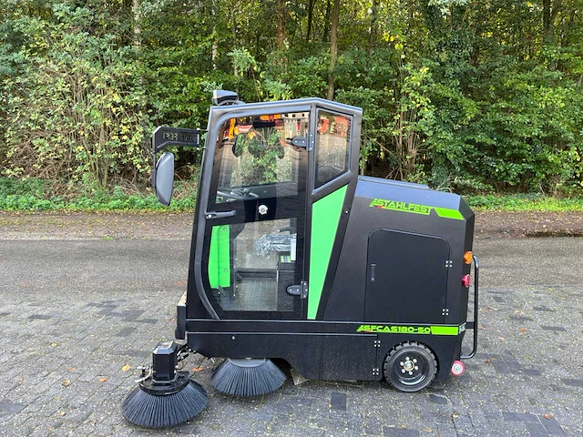 Stahlfest s150-50 zelfrijdende veegmachine - afbeelding 11 van  18