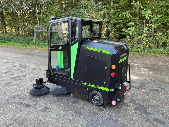 Stahlfest s150-50 zelfrijdende veegmachine - afbeelding 12 van  18