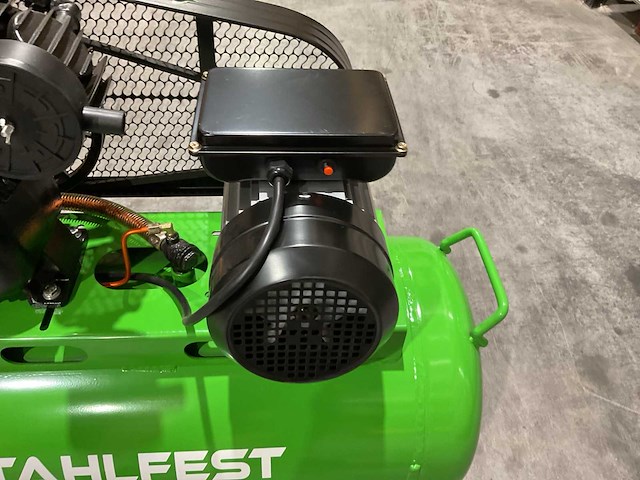 Stahlfest sf2200-115ac.0f 100l luchtcompressor - afbeelding 21 van  47