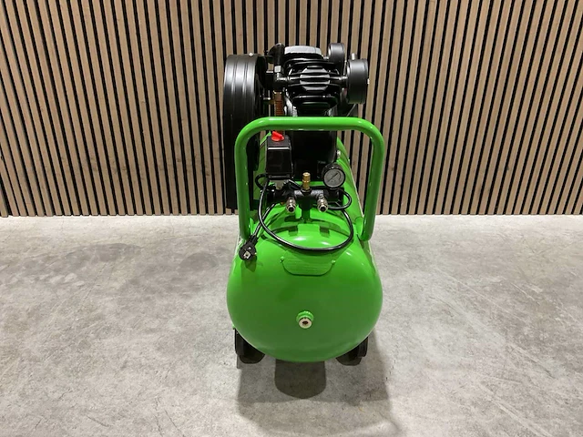 Stahlfest sf2200-115ac.0f 100l luchtcompressor - afbeelding 46 van  59
