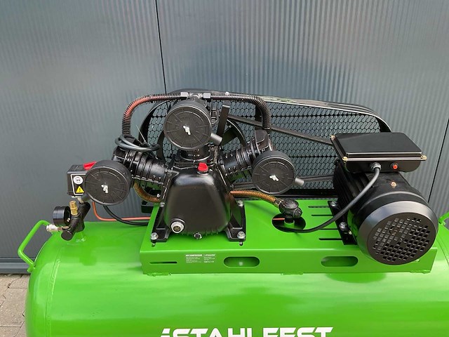Stahlfest sfac3000-115 200l luchtcompressor - afbeelding 45 van  56