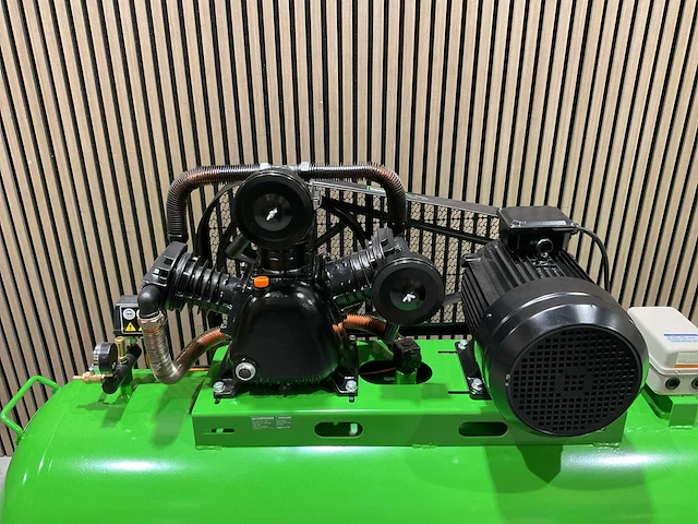 Stahlfest sfac7500-115 500 liter luchtcompressor - afbeelding 40 van  59