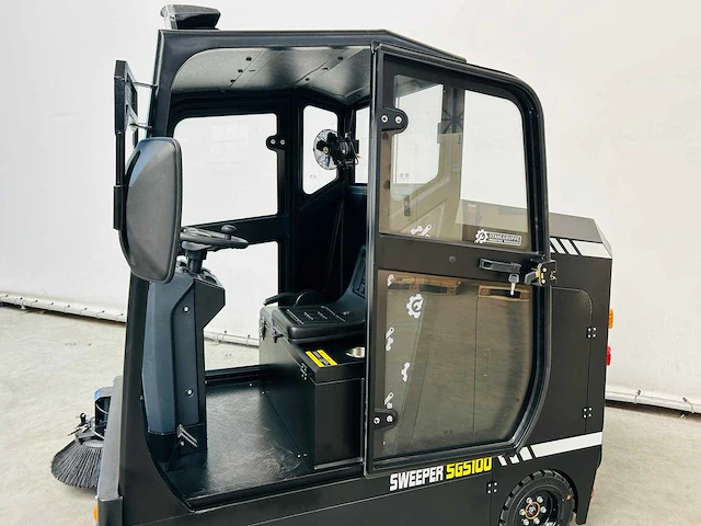 Stahlgruppe - 2025 - sgs100 - straatveegmachine - afbeelding 23 van  23